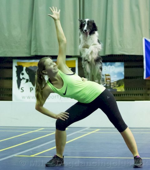 [alena smolikova dog dancing]030